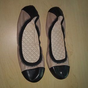 Vince Camuto Ballet shoes brown leather 8.5M